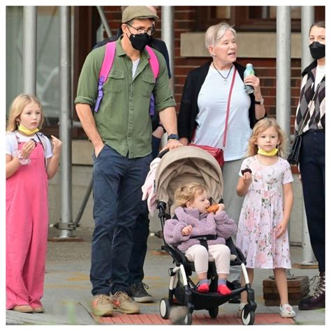 ryan reynolds 4 daughters|ryan reynolds kids and wife.